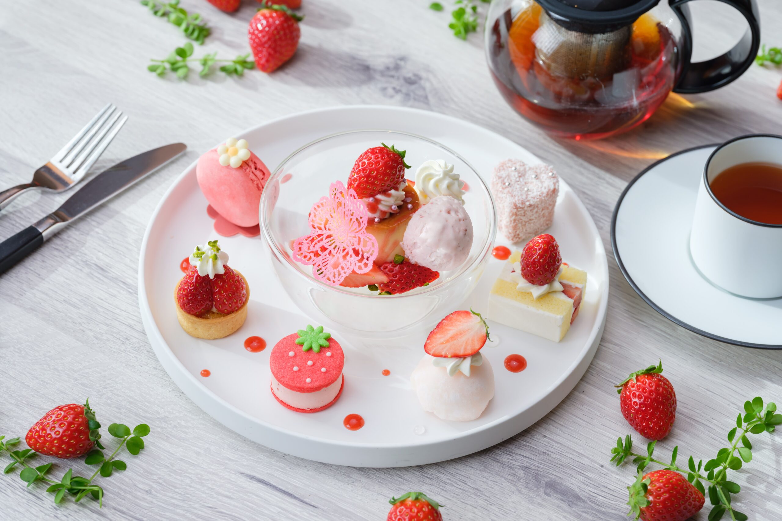【石川・金沢】『ハイアット セントリック 金沢』に苺溢れる「Strawberry Cake Set」登場